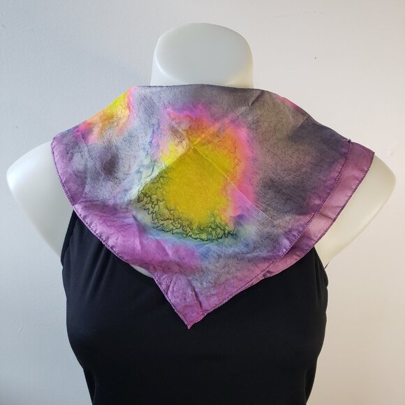 Vintage hand painted tie dye flower pure silk scarf Rémoy D'Urville Paris 21.5" - Picture 2 of 9